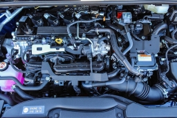 Toyota Prius XLE (Natl) 2026