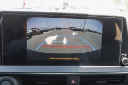 Toyota Prius XLE (Natl) 2026