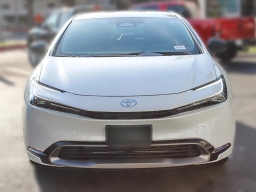 Toyota Prius XLE (Natl) 2026