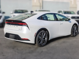 Toyota Prius XLE (Natl) 2026