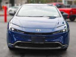 Toyota Prius LE (Natl) 2026