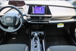 Toyota Prius LE (Natl) 2026