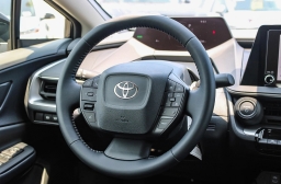 Toyota Prius LE (Natl) 2026