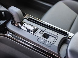 Toyota Prius LE (Natl) 2026