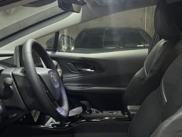 Toyota Prius XLE (Natl) 2026