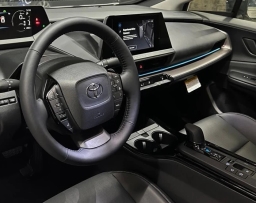 Toyota Prius XLE (Natl) 2026