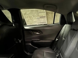 Toyota Prius XLE (Natl) 2026