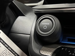 Toyota Prius XLE (Natl) 2026