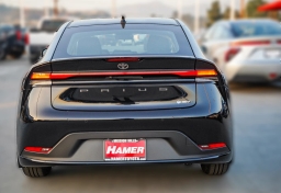 Toyota Prius LE (Natl) 2026