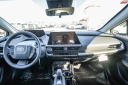 Toyota Prius LE (Natl) 2026