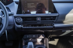 Toyota Prius LE (Natl) 2026