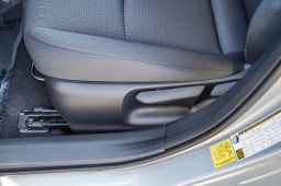 Toyota Prius LE (Natl) 2026