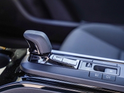 Toyota Prius LE (Natl) 2026