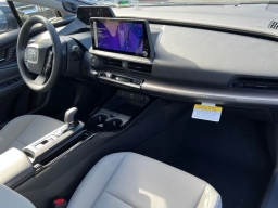 Toyota Prius Limited (Natl) 2026