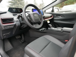 Toyota Prius Plug-In Hybrid XSE (Natl) 2026