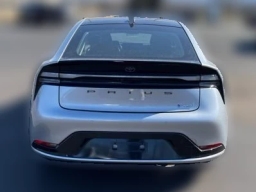 Toyota Prius Plug-In Hybrid XSE Premium (Natl) 2026