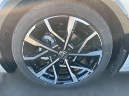 Toyota Prius Plug-In Hybrid XSE Premium (Natl) 2026