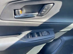 Toyota Prius Plug-In Hybrid XSE Premium (Natl) 2026