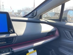 Toyota Prius Plug-In Hybrid XSE Premium (Natl) 2026