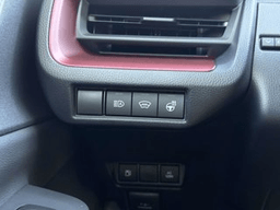 Toyota Prius Plug-In Hybrid XSE (Natl) 2026