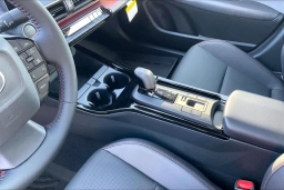 Toyota Prius Plug-In Hybrid XSE (Natl) 2026