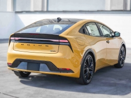 Toyota Prius Plug-In Hybrid Nightshade (Natl) 2026