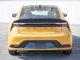 Toyota Prius Plug-In Hybrid Nightshade (Natl) 2026