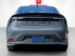 Toyota Prius Plug-In Hybrid SE (Natl) 2026