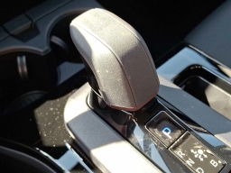 Toyota Prius Plug-In Hybrid XSE Premium (Natl) 2026