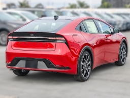 Toyota Prius Plug-In Hybrid XSE Premium (Natl) 2026