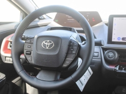 Toyota Prius Plug-In Hybrid XSE Premium (Natl) 2026