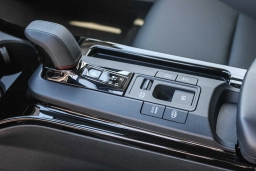 Toyota Prius Plug-In Hybrid XSE Premium (Natl) 2026