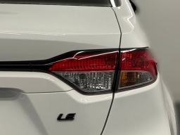 Toyota Corolla LE CVT (Natl) 2026