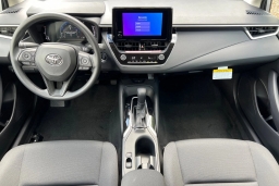Toyota Corolla LE CVT (Natl) 2026
