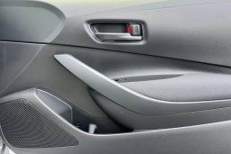 Toyota Corolla LE CVT (Natl) 2026