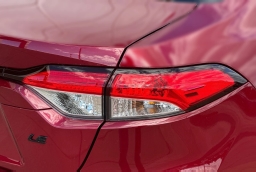 Toyota Corolla LE CVT (Natl) 2026