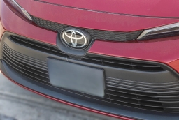 Toyota Corolla Hybrid LE FWD (Natl) 2026