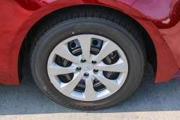 Toyota Corolla Hybrid LE FWD (Natl) 2026