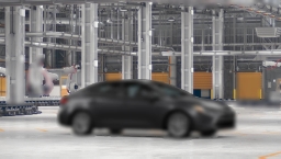 Toyota Corolla Hybrid LE FWD (Natl) 2026