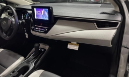 Toyota Corolla Hybrid LE FWD (Natl) 2026