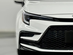 Toyota Corolla Hybrid SE FWD (Natl) 2026