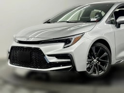 Toyota Corolla Hybrid SE FWD (Natl) 2026