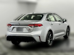 Toyota Corolla Hybrid SE FWD (Natl) 2026