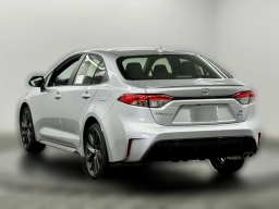 Toyota Corolla Hybrid SE FWD (Natl) 2026