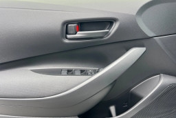 Toyota Corolla Hybrid LE FWD (Natl) 2026