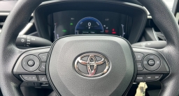 Toyota Corolla Hybrid LE FWD (Natl) 2026