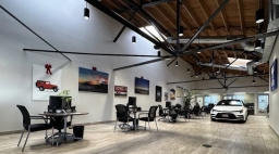 Toyota Corolla Hybrid LE FWD (Natl) 2026