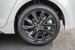 Toyota Corolla Hybrid SE FWD (Natl) 2026