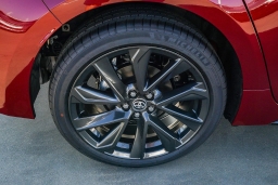 Toyota Corolla SE CVT (Natl) 2026