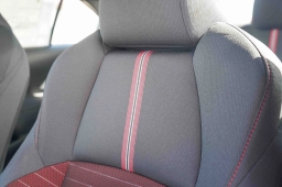 Toyota Corolla SE CVT (Natl) 2026